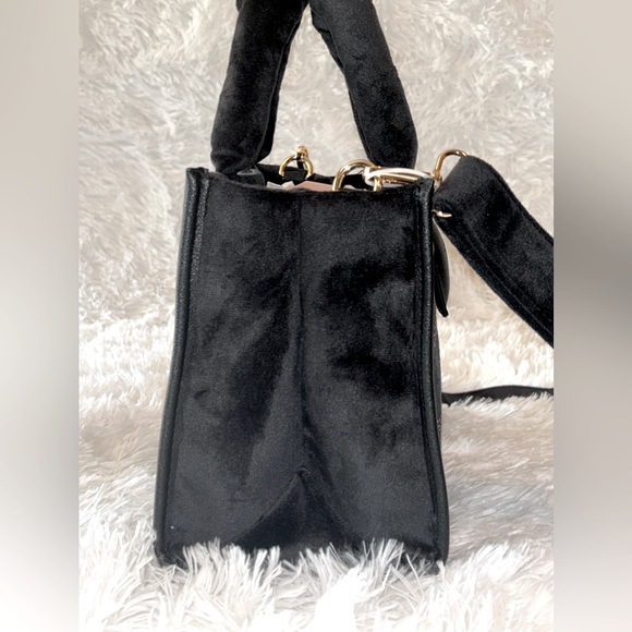 Juicy Couture Rhinestone Logo Shoulder Bag – NWT - Picture 6 of 14